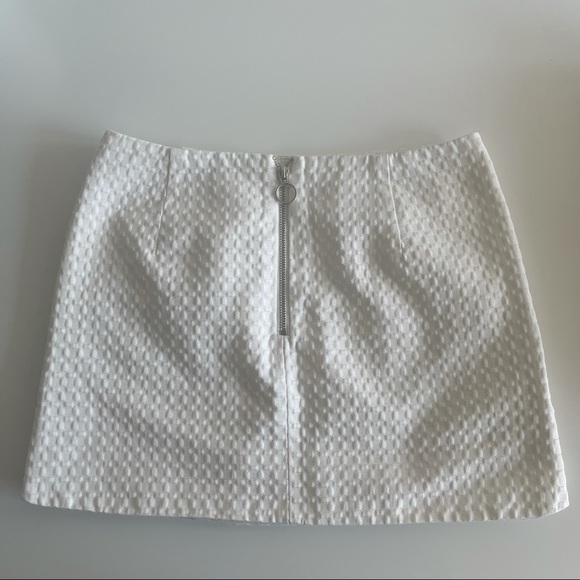TOPSHOP white miniskirt - Picture 3 of 7